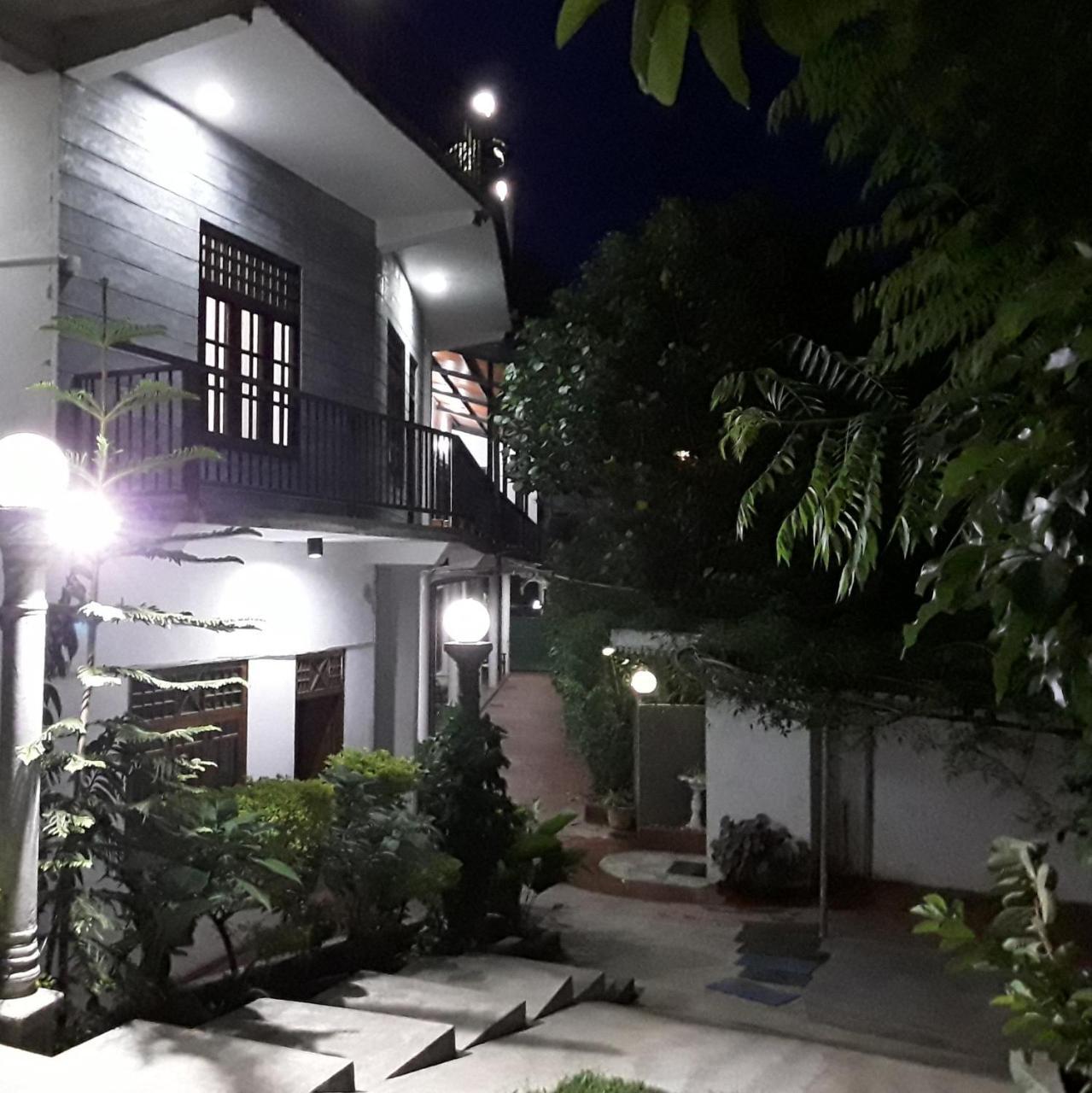 Grand Peak Hotel Ella Ngoại thất bức ảnh