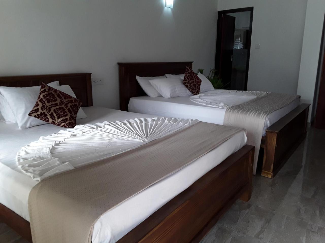 Grand Peak Hotel Ella Ngoại thất bức ảnh